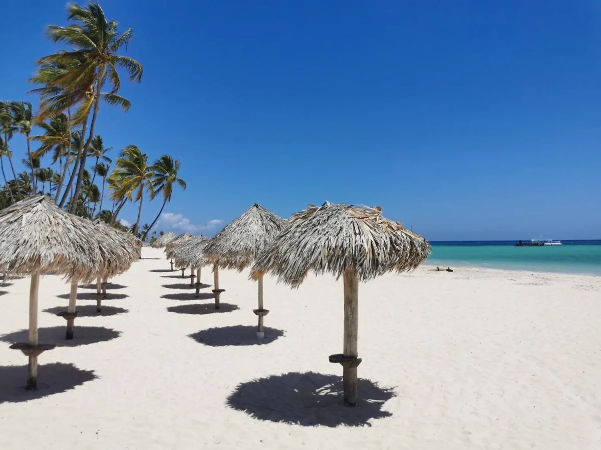 Beach House 3 Bedrooms Pickup Wifi Bbq - Playa Los Corales Punta Cana Villa