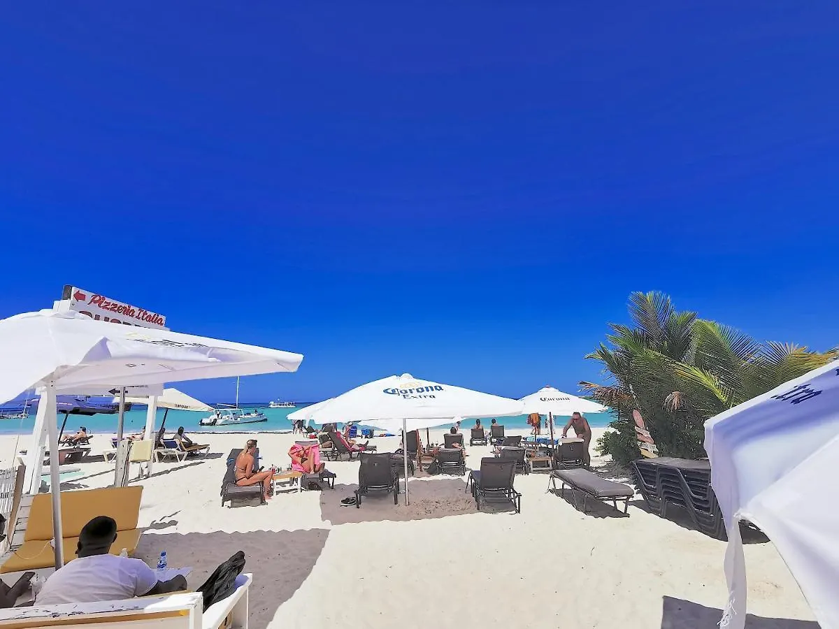 Villa Beach House 3 Bedrooms Pickup Wifi Bbq - Playa Los Corales Punta Cana